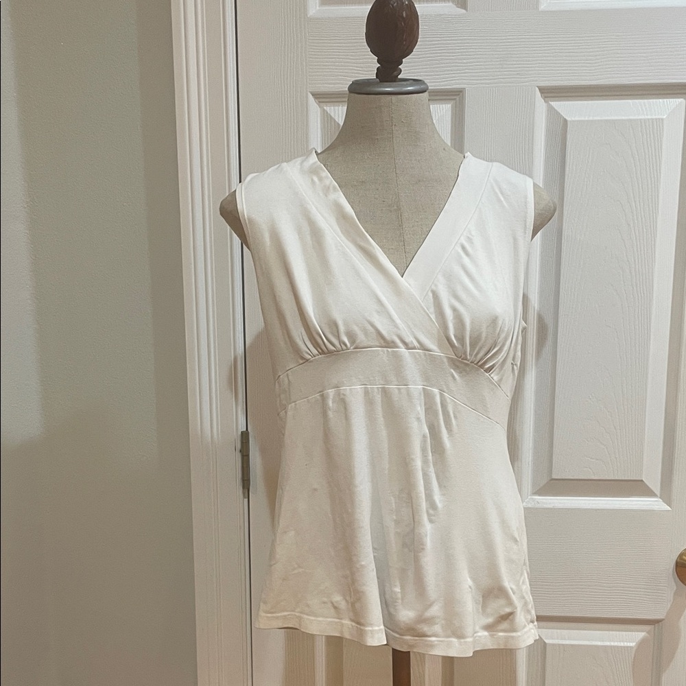 Vintage Y2K Duo maternity White cotton stretch v-neck Sleeveless Top women’s S